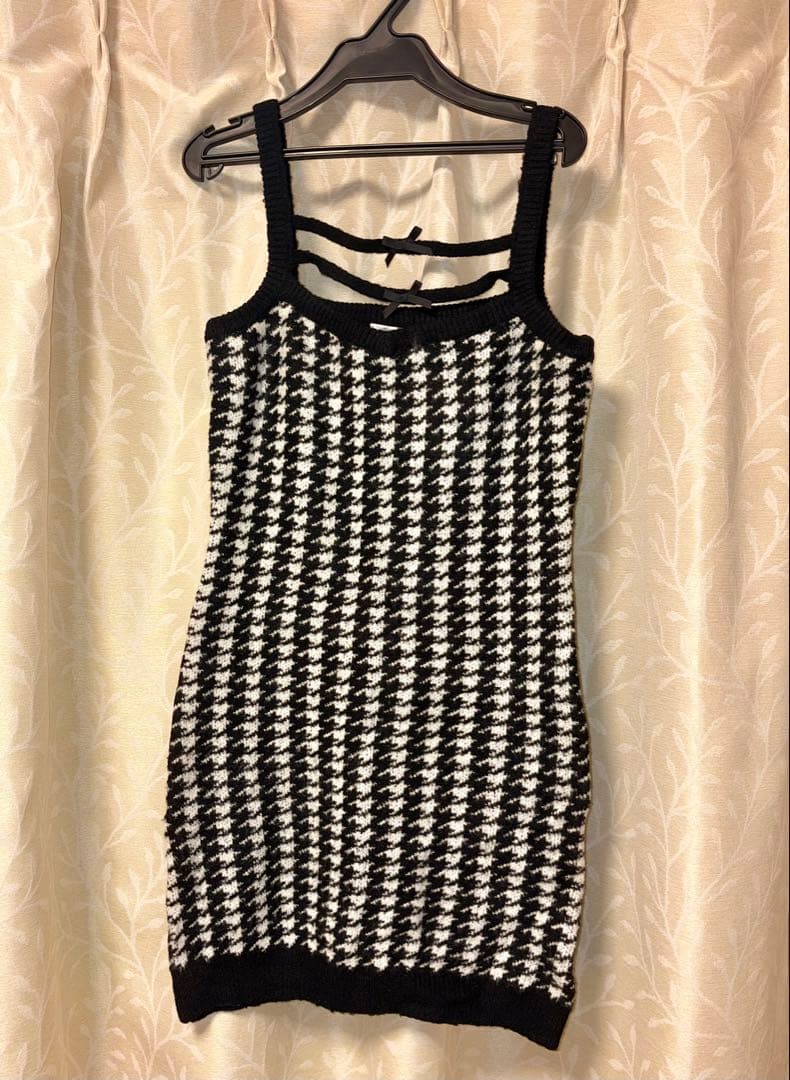 pium ぴうむ 千鳥柄ニットワンピカーデセット ブラック