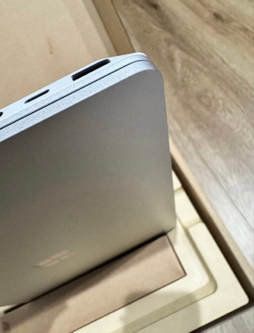 即購入可！Microsoft Surface Laptop Go i5 64GB