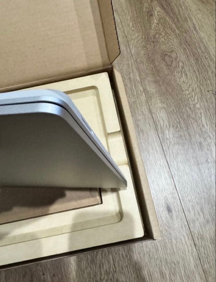 即購入可！Microsoft Surface Laptop Go i5 64GB