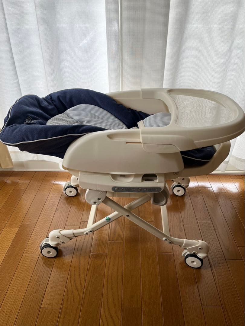 コンビ　オートスィング　ネムリラ