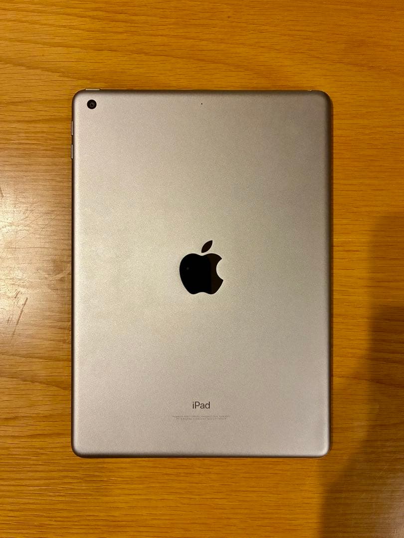 Apple iPad 第5世代 32GB スペースグレイ