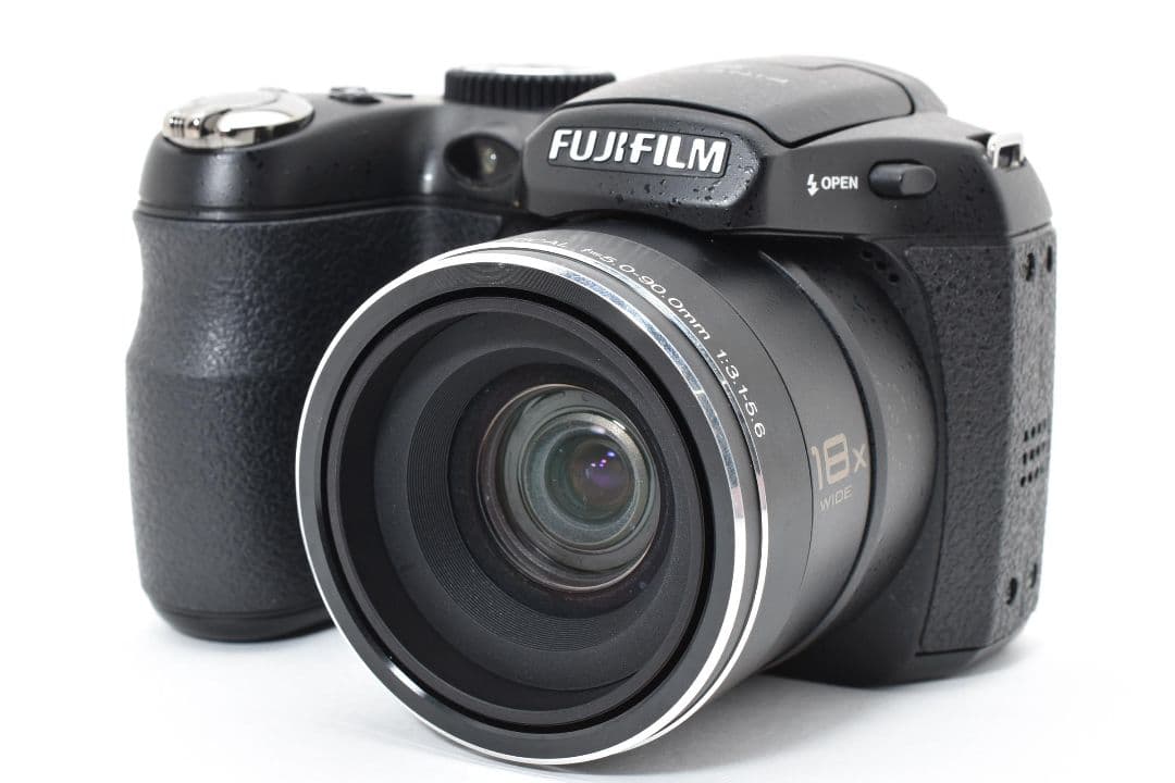 デジタルカメラ FUJIFILM FinePix S2500 HD