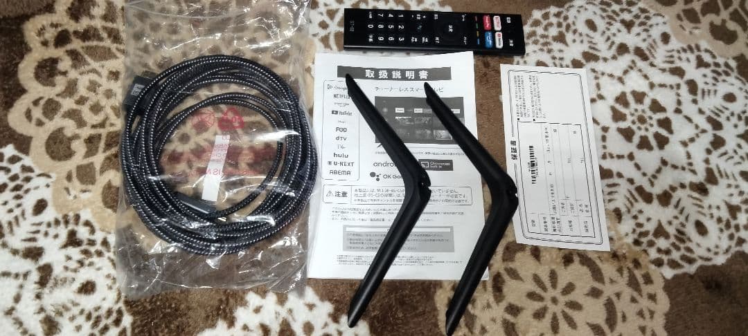 43インチチューナーレススマートテレビ オマケHDMIケーブル