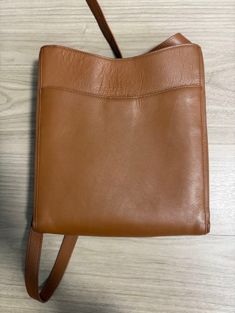 【格安】ポールスミス ブランデッドカラーエッジ クロスボディバッグ レザー