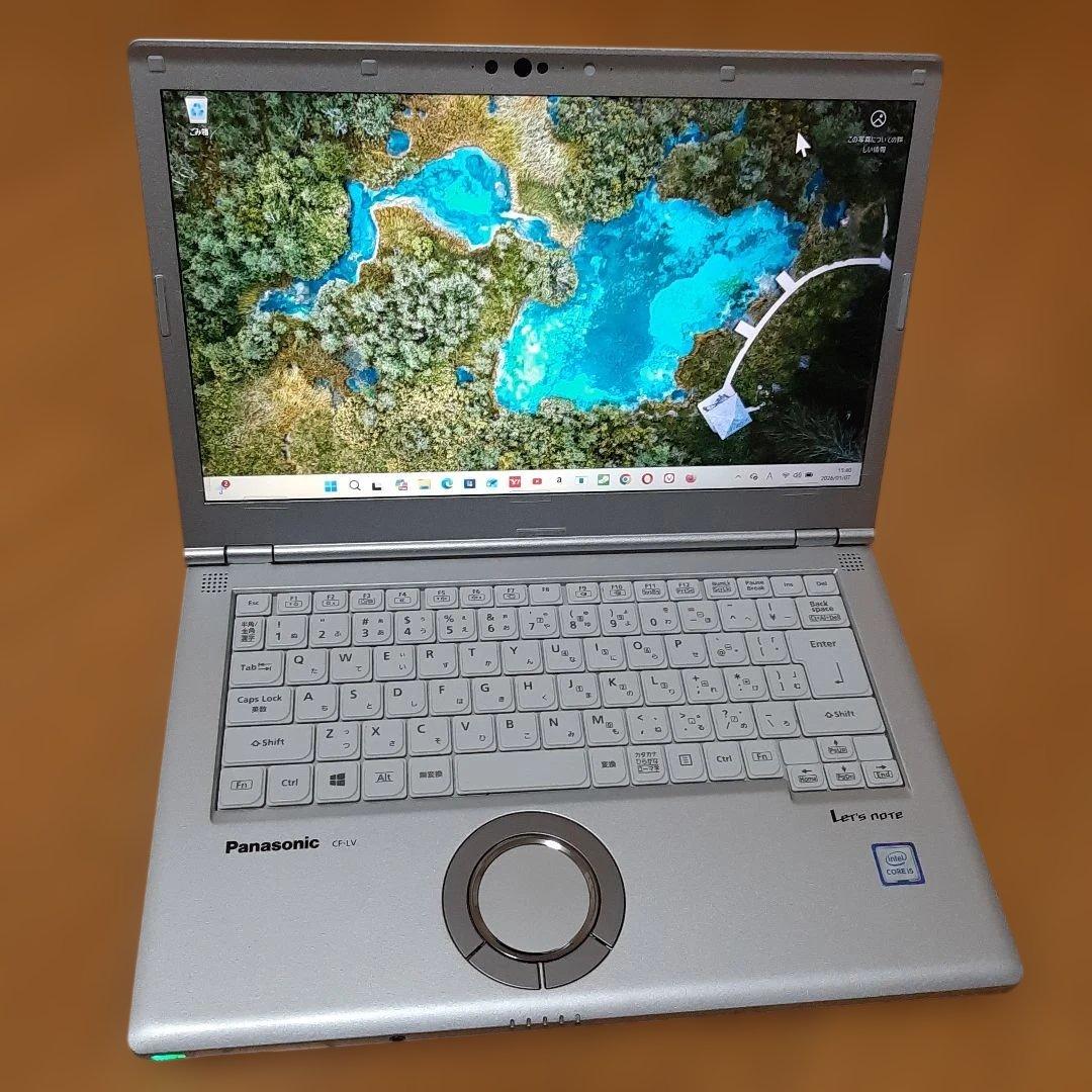 爆速！Panasonic Let's note CF-LV i5第8世代特典多数