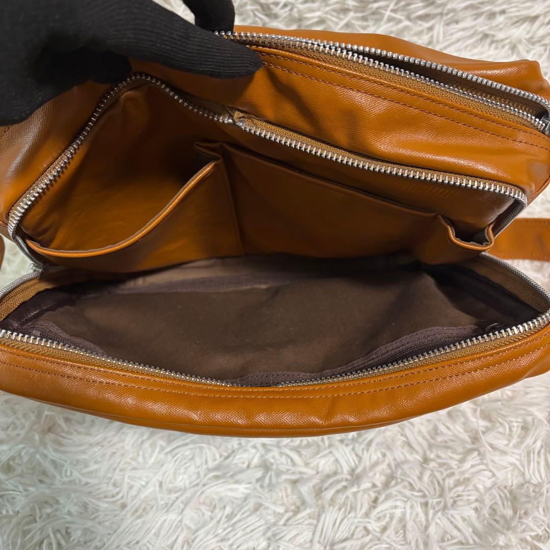 ポーター ショルダーバッグ フリースタイル 2層 大容量 カメラバッグ キャメル