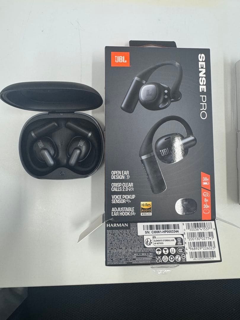 < 超美品> JBL SENSE PRO ワイヤレスイヤホン ブラック