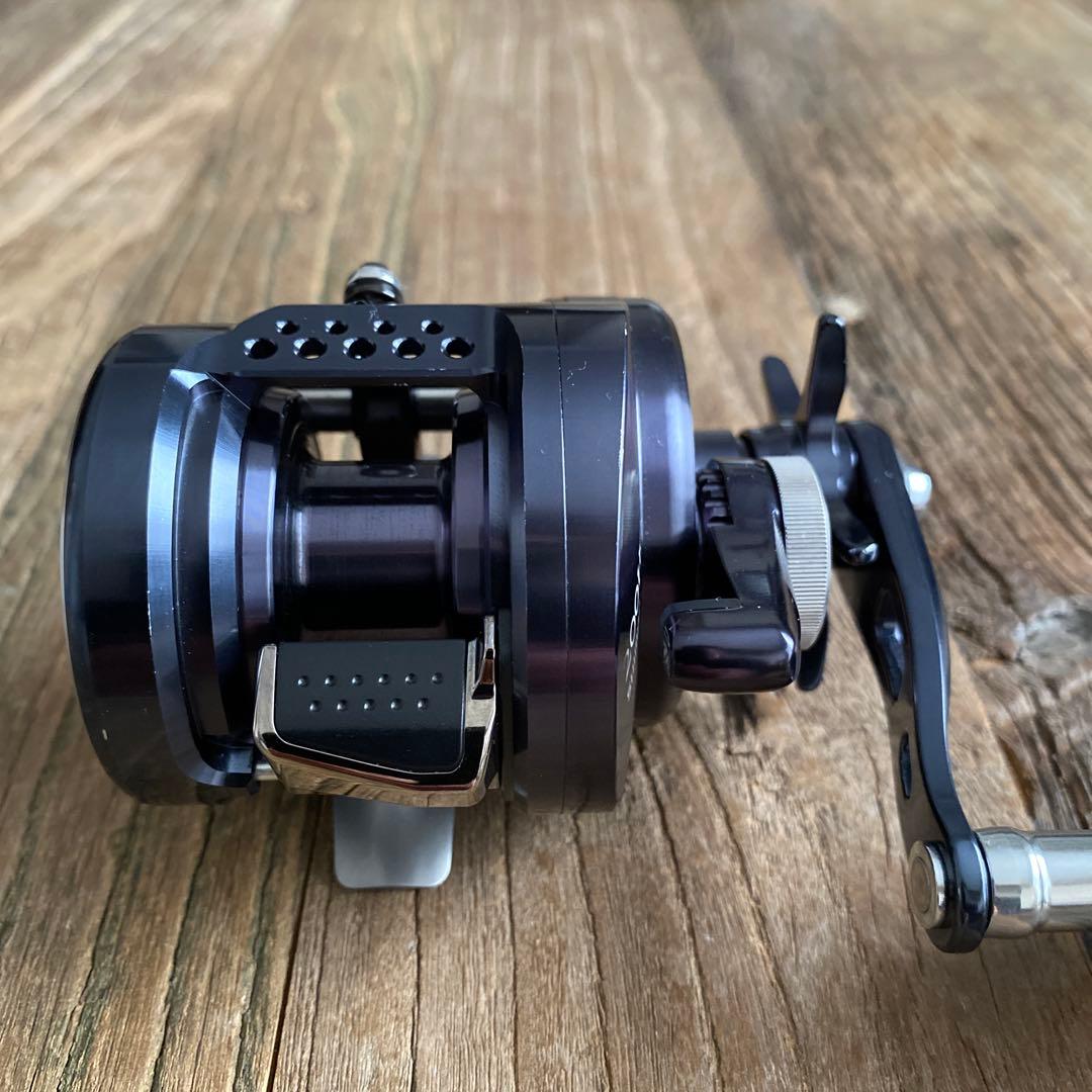 發*0様 シマノSHIMANO オシアコンクエスト リミッテッド200HG タイ