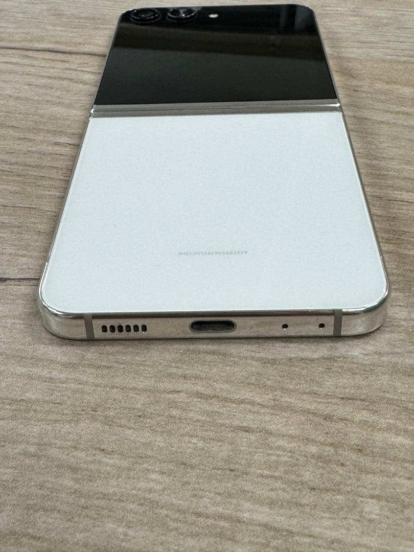 Android Galaxy Flip 5 256gb SIMフリー版