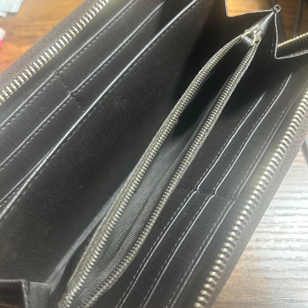 GUCCI財布　長財布