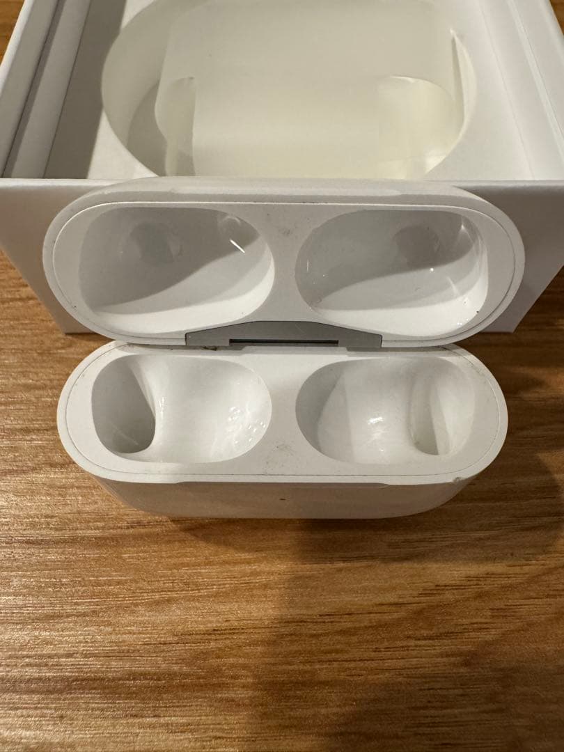 【左なし】AirPods Pro 第2世代 本体 A3047 A2968