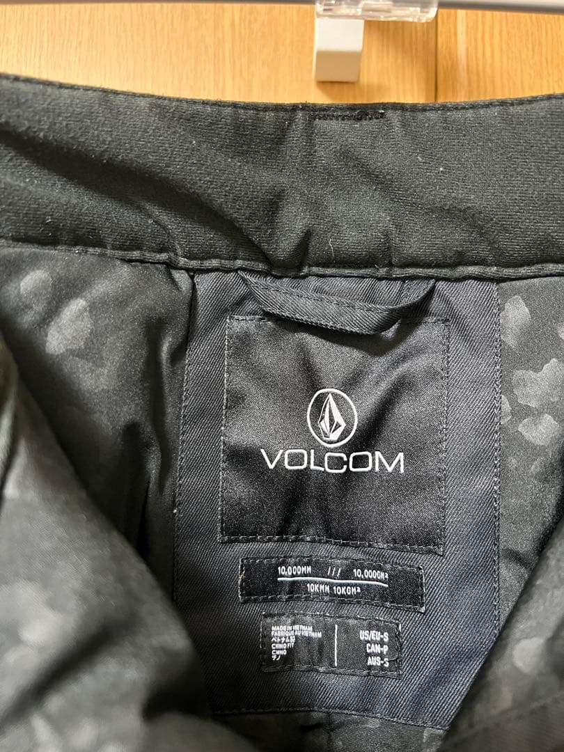 VOLCOM 上下セットウェア