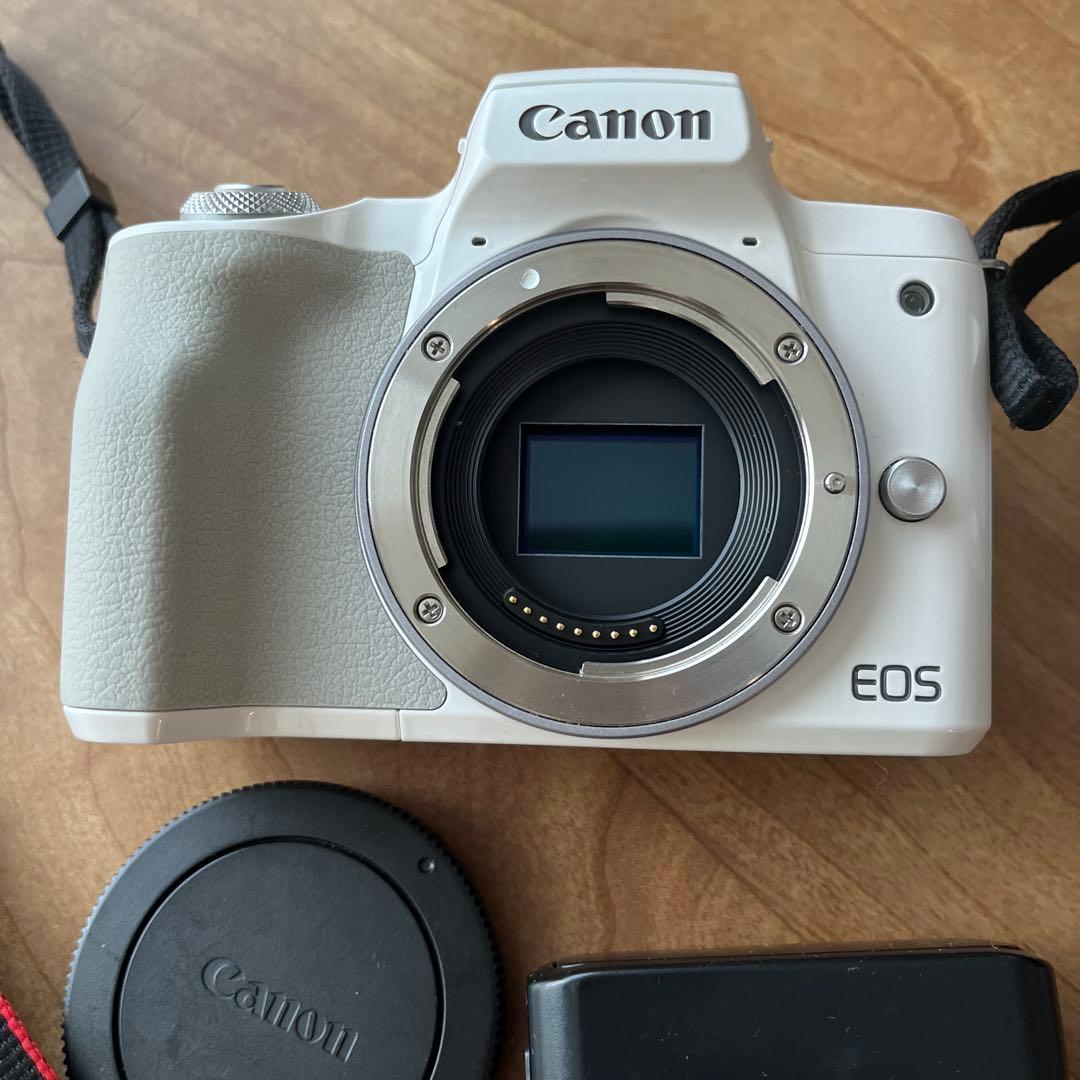 Canon EOS Ｍ50 ミラーレス一眼 ホワイト レンズ付き