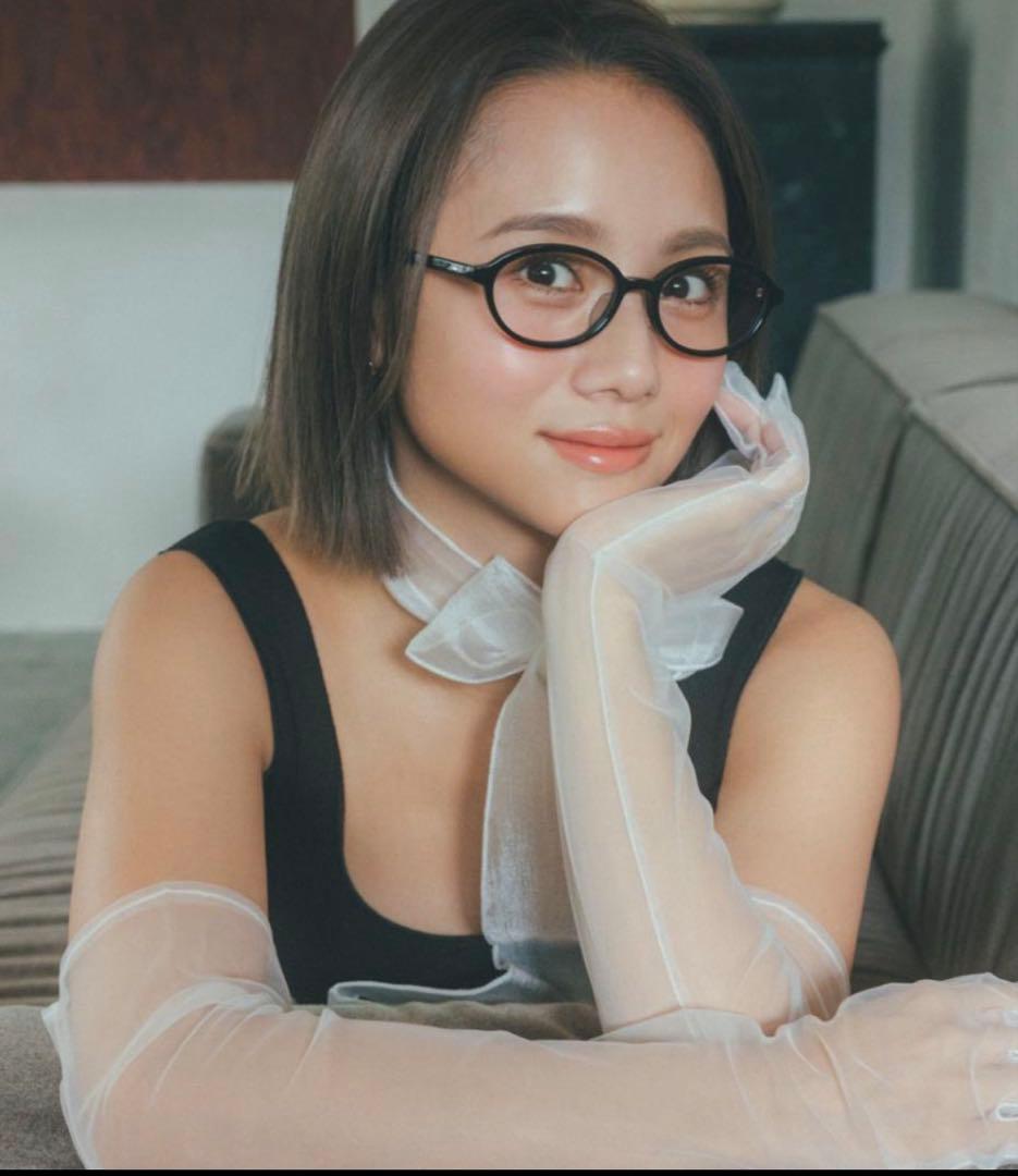 ほぼ未使用　Zoff AOI HARA 伊原葵　コラボ　オーバルメガネ