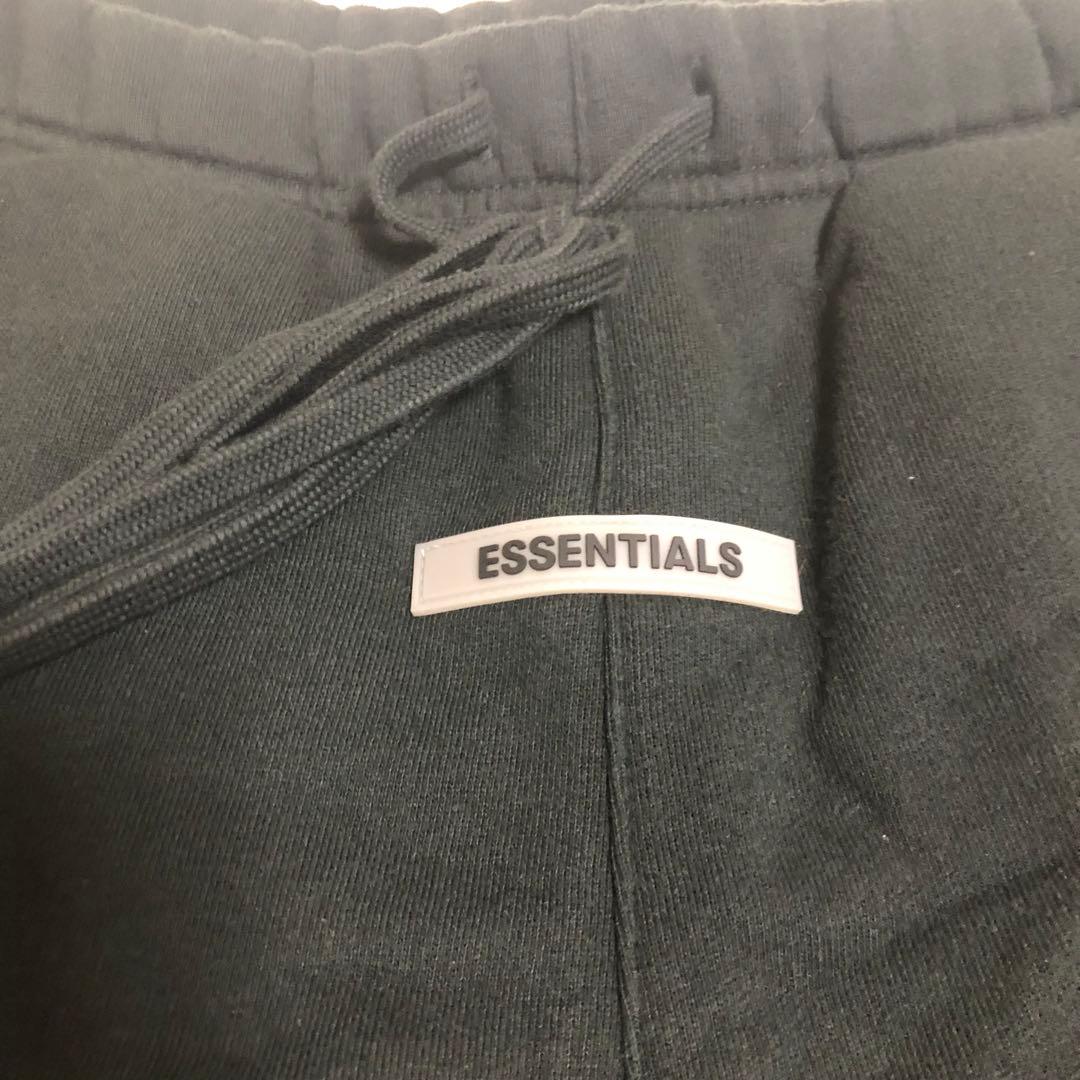 ショートパンツ　 fog essentials FEAR OF GOD