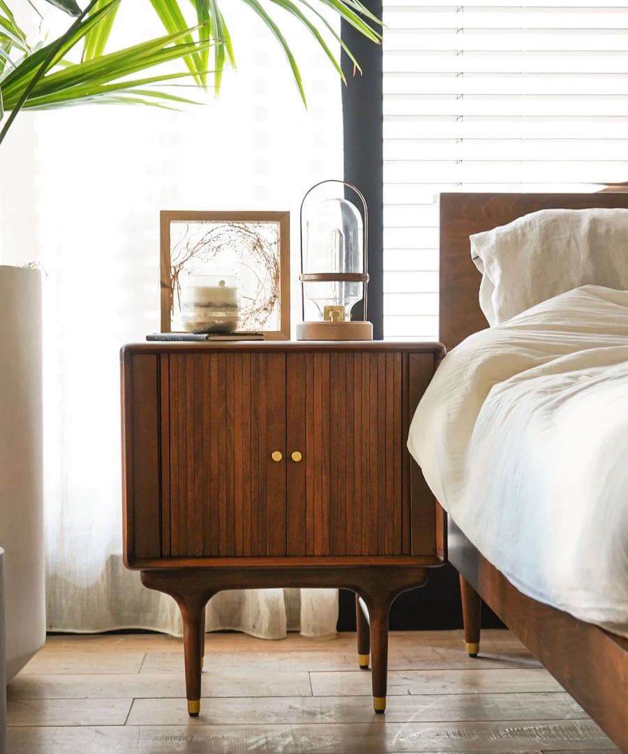 JULIE 2DOOR BEDSIDE TABLE サンダーデザイン