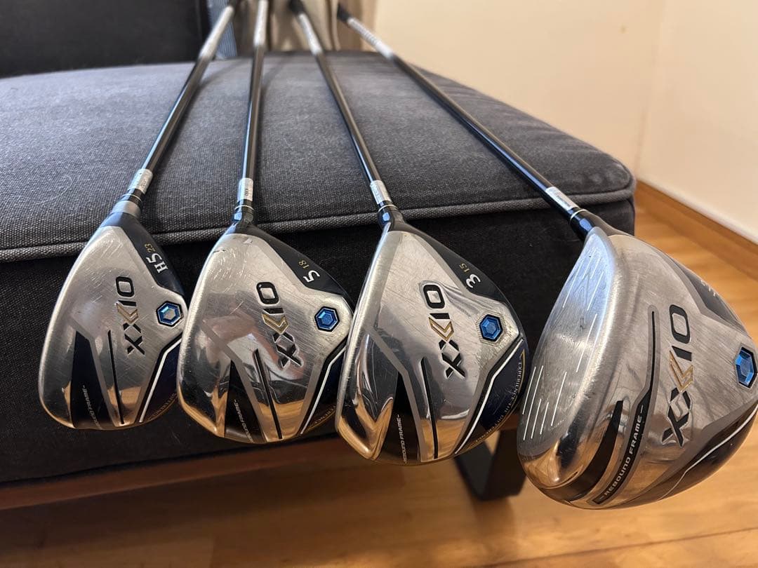 【美品】ゼクシオXXIO12ゴルフ11本セットバック付