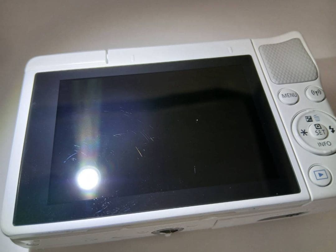 美品✨Canon キャノン EOS M100 レンズキット