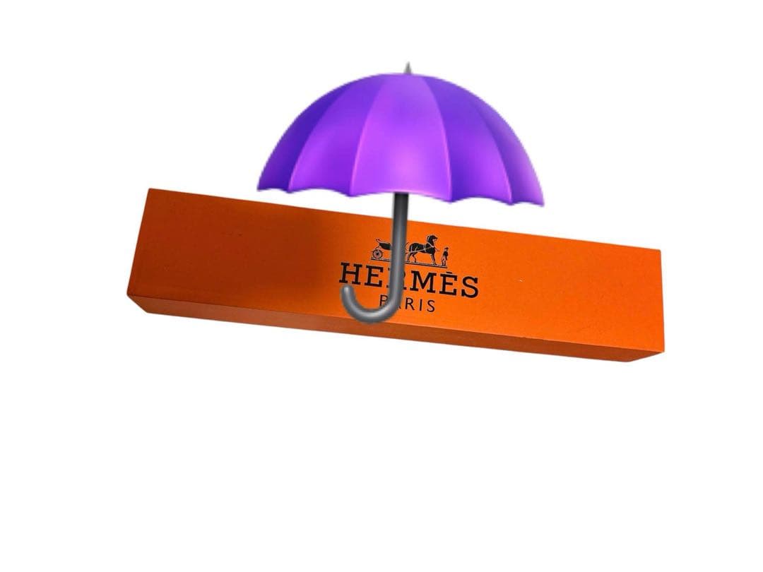 小物 H Design umbrella w/ a horse background