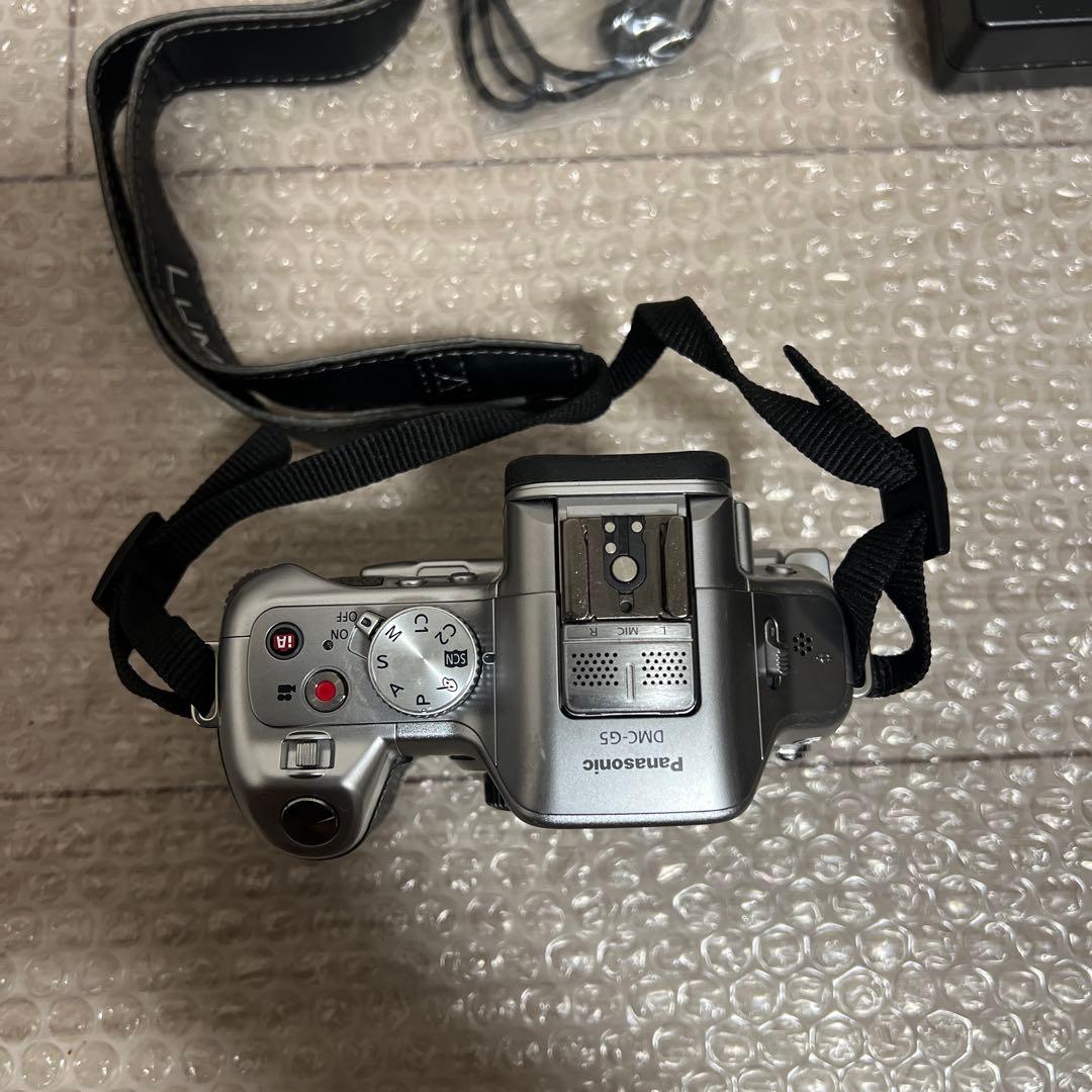 カメラ　Panasonic DMC-G5