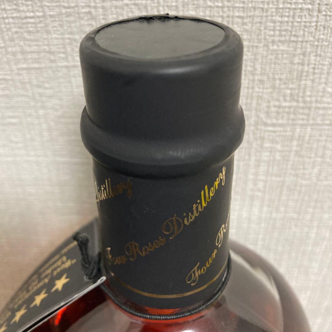 フォアローゼズ　フォアローゼス　シングルバレル　新旧ボトルセット