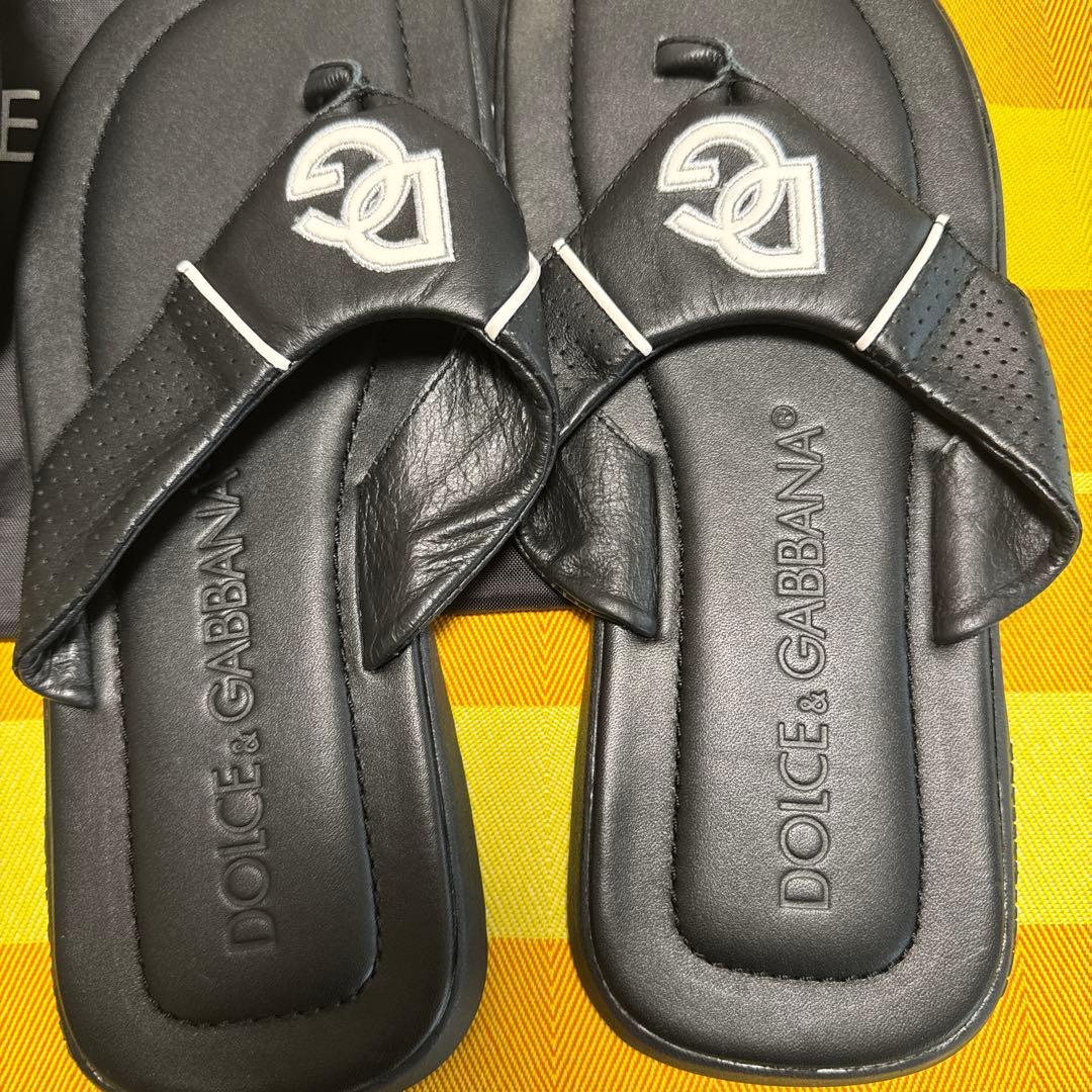 DOLCE & GABBANA ブラックトングサンダル 収納バッグ付き
