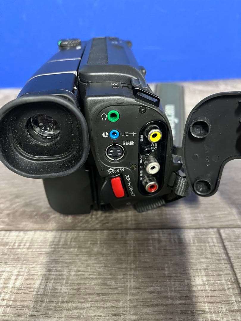 ソニー Handycam 8mmビデオカメラvideo Hi8 CCD-TR3