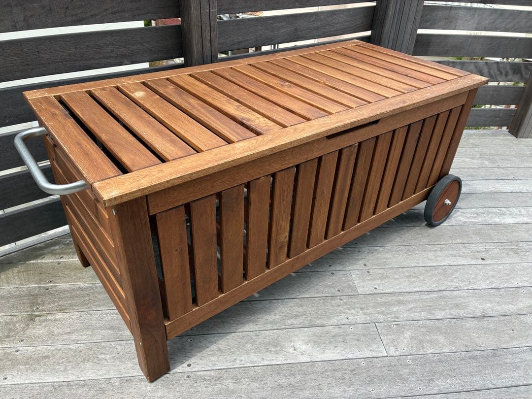 IKEAアウトドア木製収納ベンチキャビネット「エップラロー」