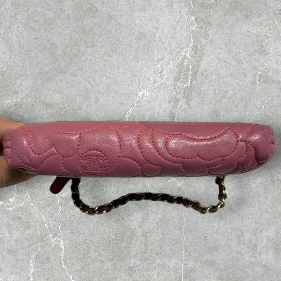 バッグ CHANEL camellia chain leather party bag