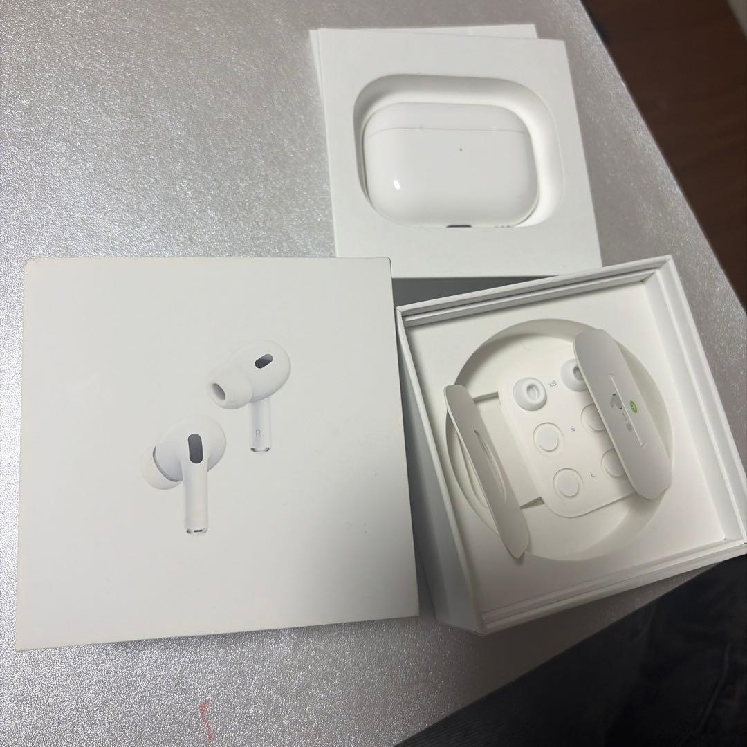 Apple AirPods Pro 本体　usb-c
