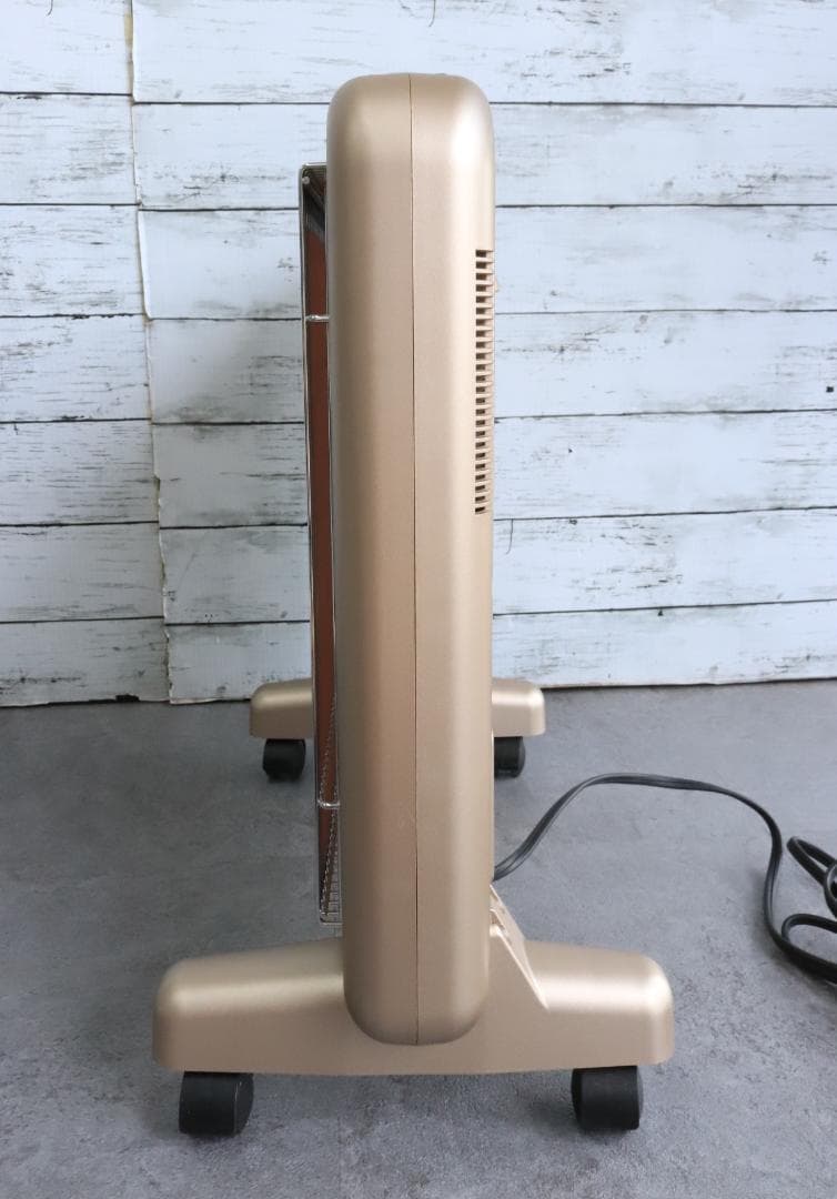 ◇サンルミエ・エクセラ7 N700L-GR 遠赤外線暖房器