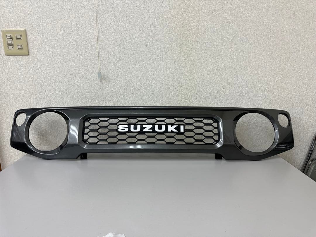 ジムニー　純正オプション　フロントグリル　送料込