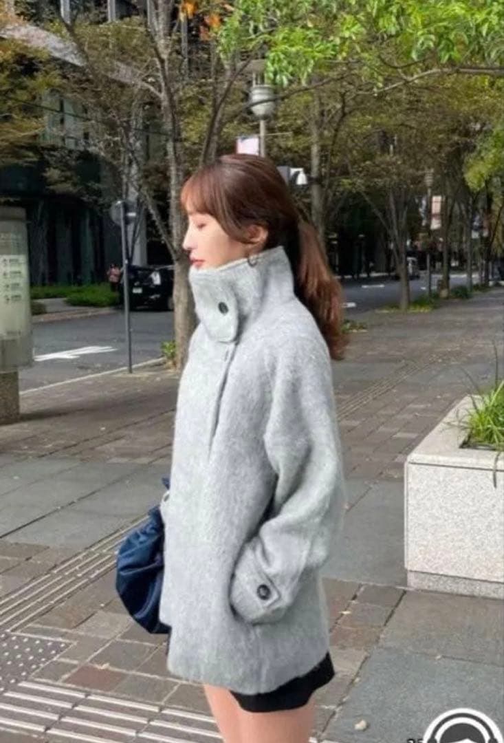 ボンジュールサガンシャギーミドル丈スタンドカラーコート