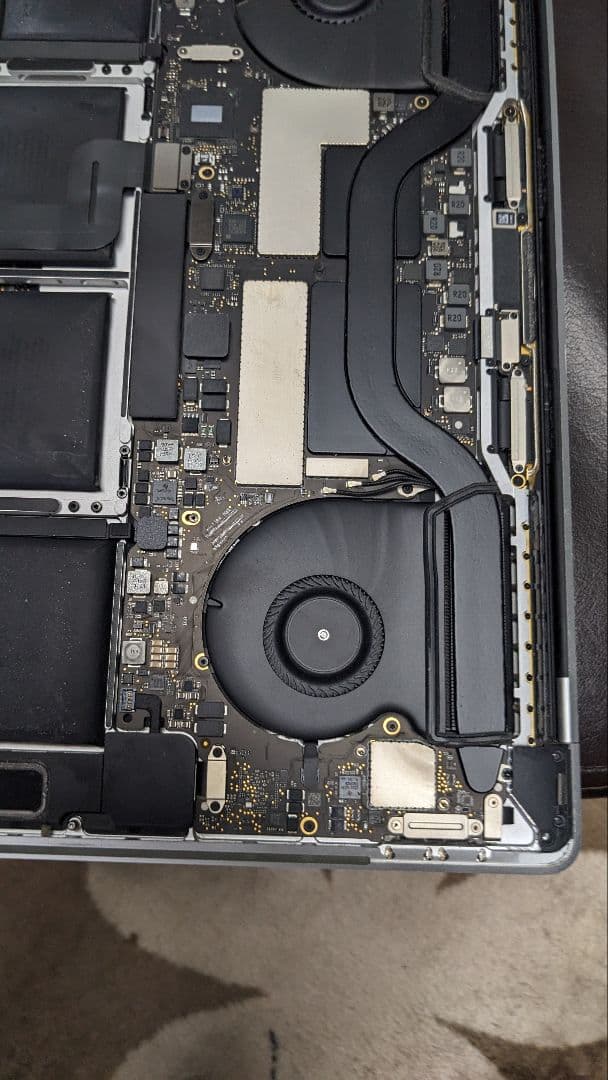 MacBook本体 MACBOOK Pro A1707