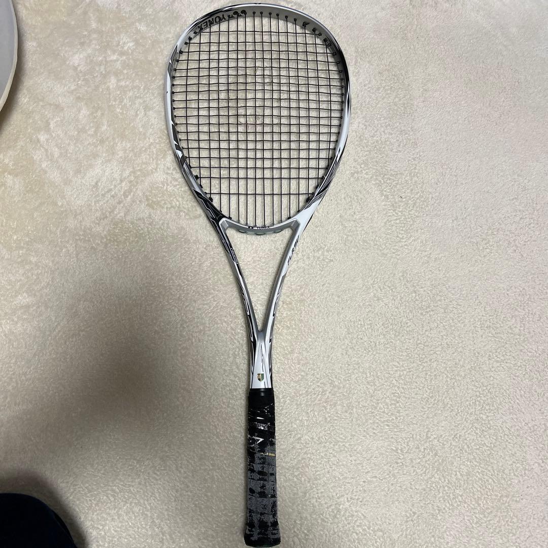 【YONEX】F-LASER 9V ホワイト/ブラック