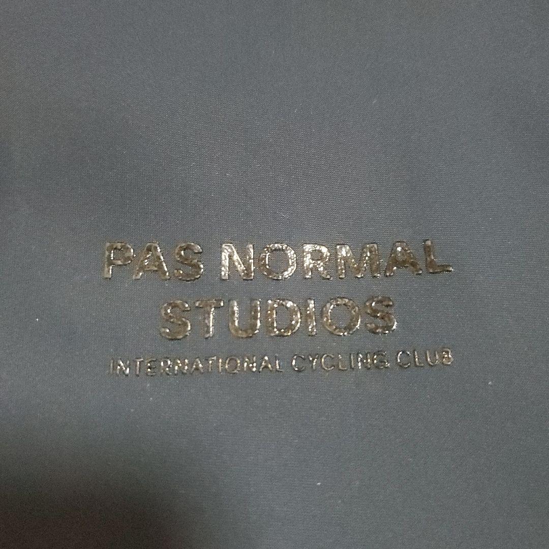 【美品】PAS NORMAL STUDIOSサイクルジャケット　紺M　イタリア製