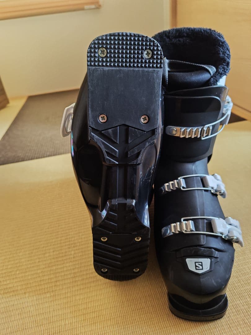 Salomon TEAM スキー用ブーツ　25～25.5 ブーツ袋付き