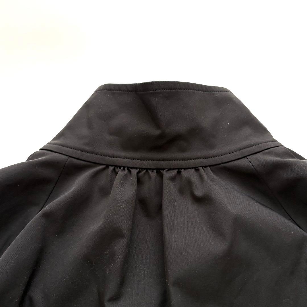 【美品】ダーマコレクション　フリルスリーブナイロンジップジャケット　ブラック