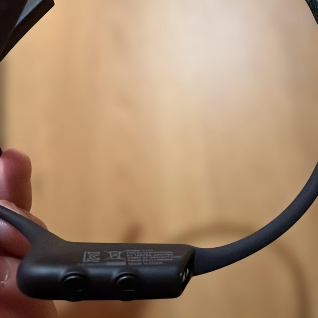 SHOKZ OPENCOMM 骨伝導イヤホン ブラック