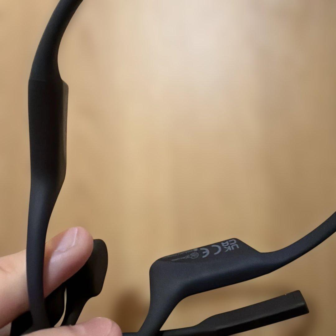 SHOKZ OPENCOMM 骨伝導イヤホン ブラック