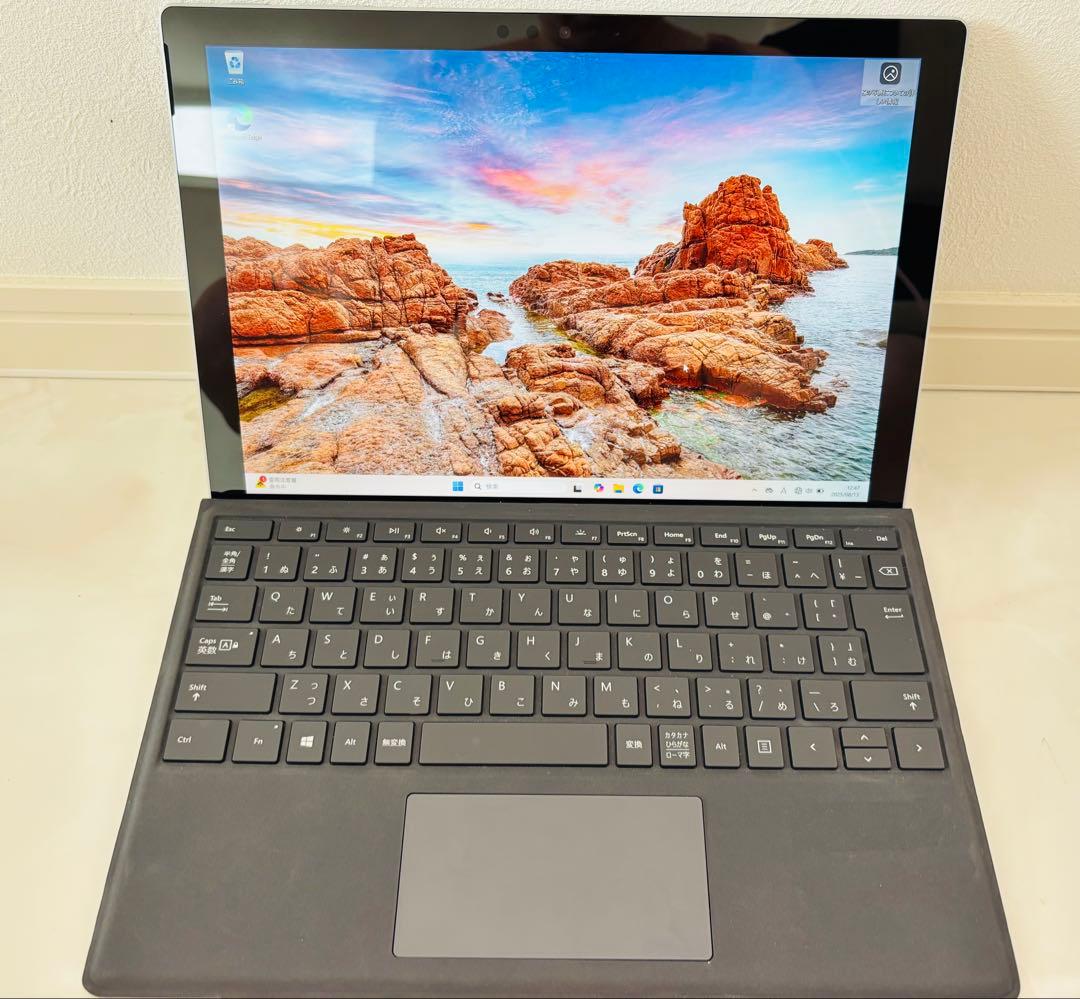 ●Microsoft Surface Pro 8GB SSD256GB