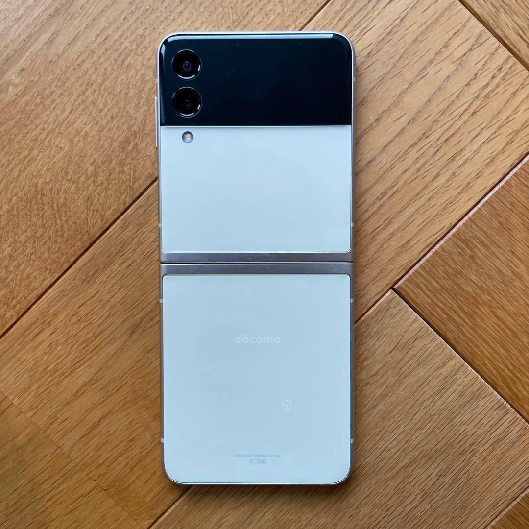 Galaxy Z Flip3 5G 128GB SIMフリー