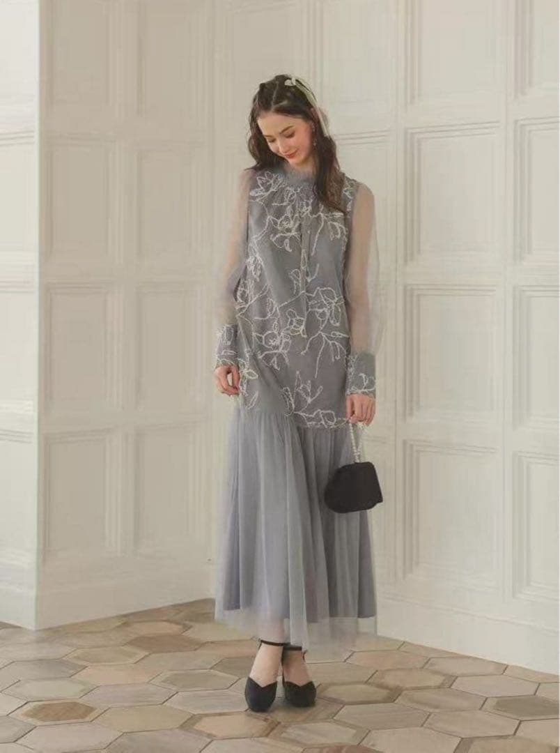 niana オケージョンドレス　マタニティ　アイスブルー　花柄　エムサイズ　M