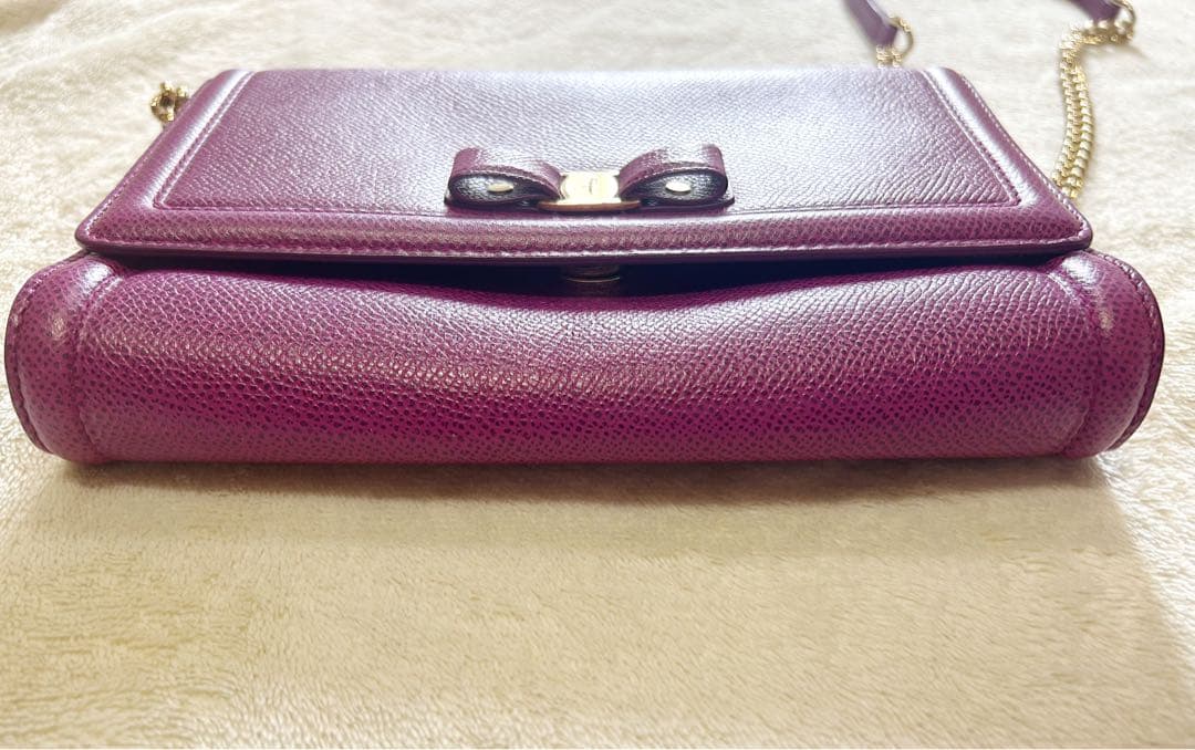 【美品】Salvatore Ferragamo AU-22/C940