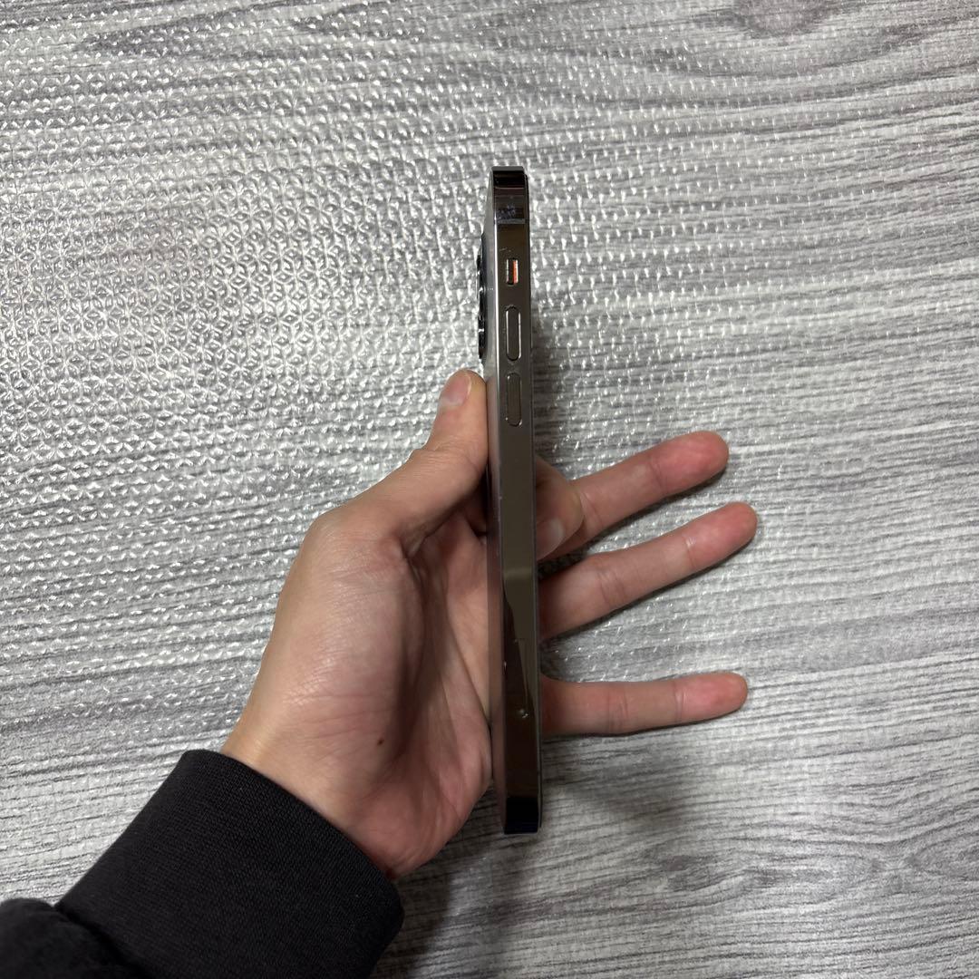 【美品】 iPhone12Pro 128GBグラファイト SIMフリー