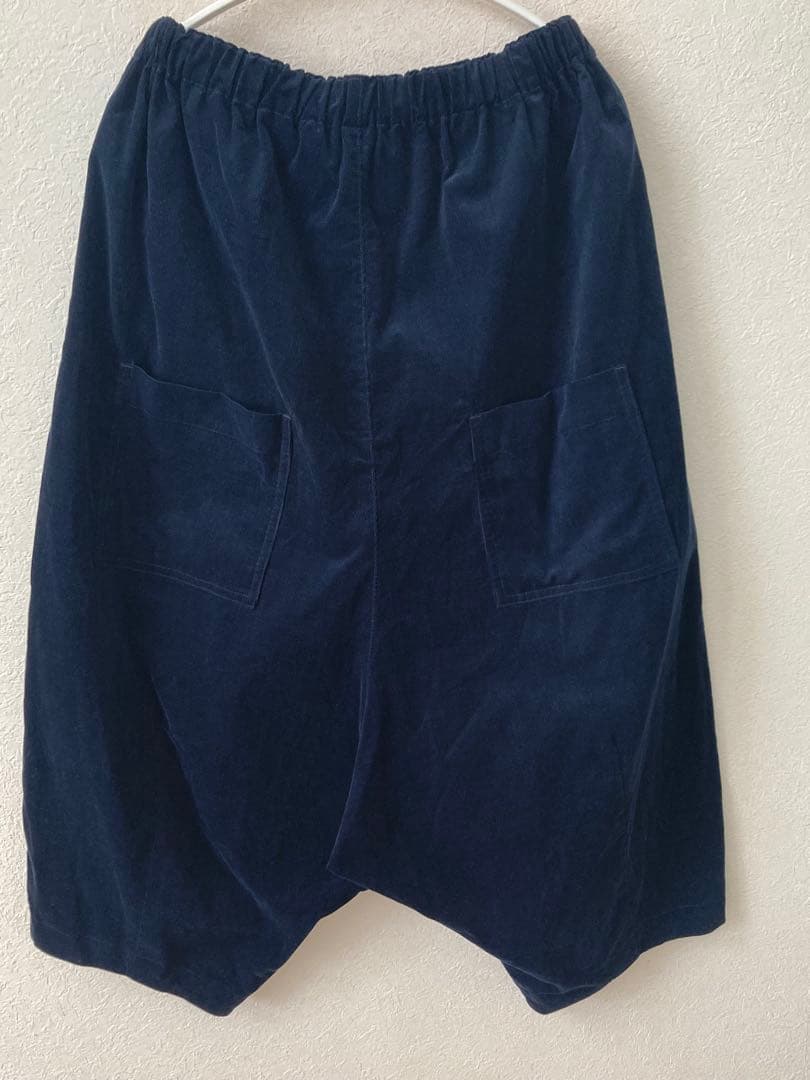 HUIS. 遠州織物　みじんコール　サルエルバルーンパンツ　ネイビー