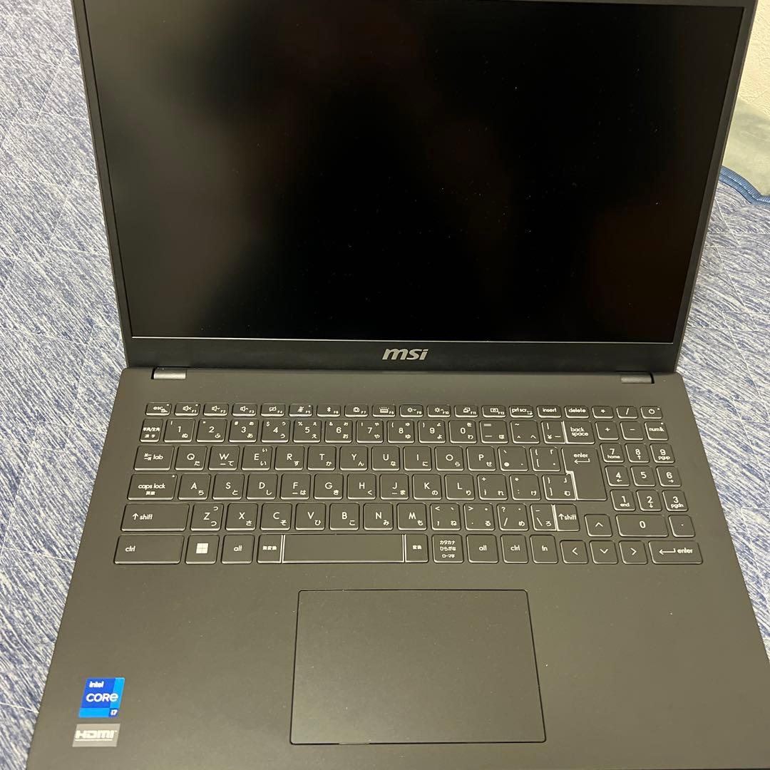 MSIビジネスPC Core i7-13620H/32GB/1TB