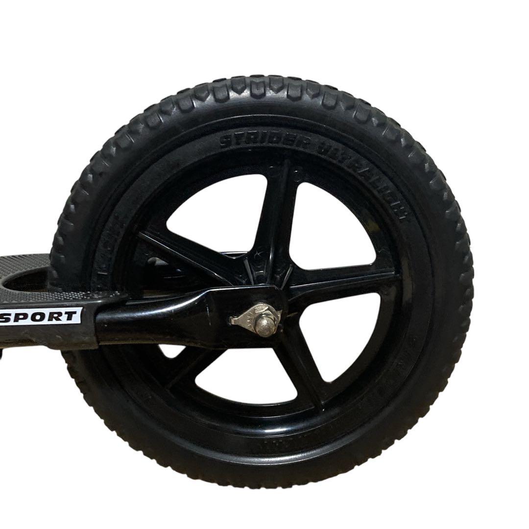 たっちゃんストライダースポーツモデル 12インチブラック正規品 人気カラー