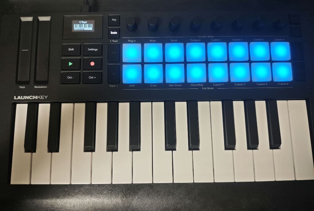 DTM・DAW Launchkey Mini 25 MK4