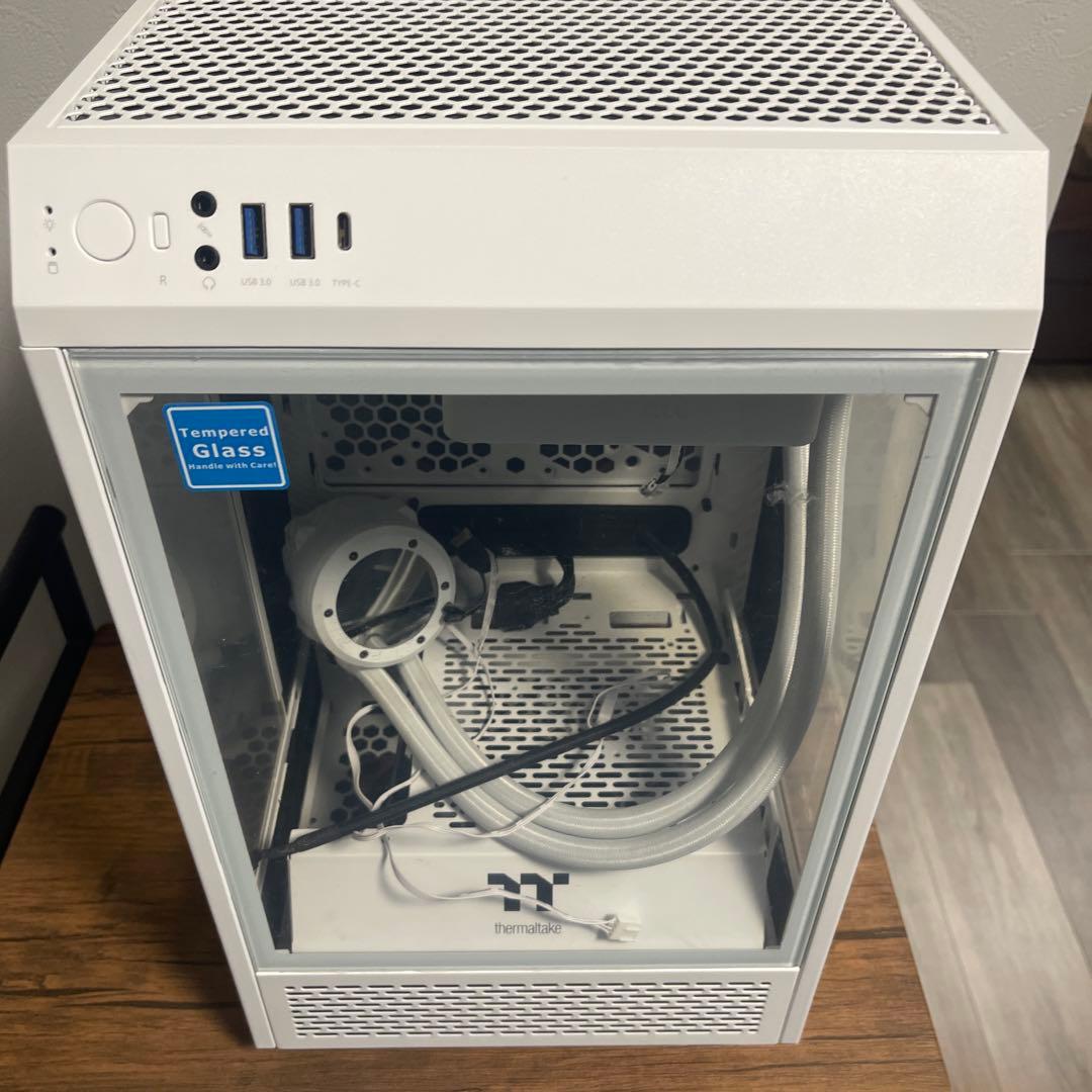 Thermaltake ホワイト ミニタワーケース